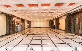 Oyo Flagship 69860 Mastana Palace Varanasi India